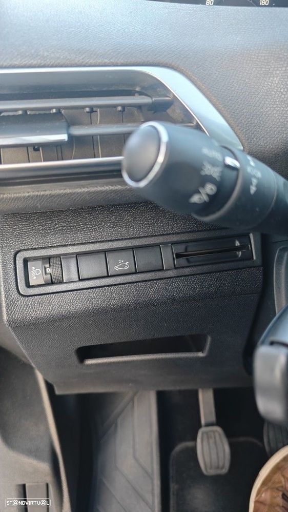 Peugeot 3008 1.6 BlueHDi Allure - 23