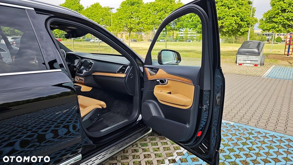 Volvo XC 90 D5 SCR AWD Inscription - 11