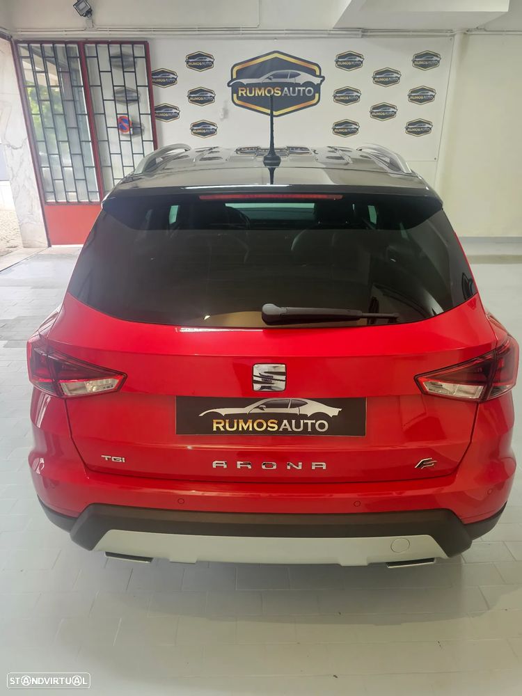 SEAT Arona 1.0 TGI FR - 6