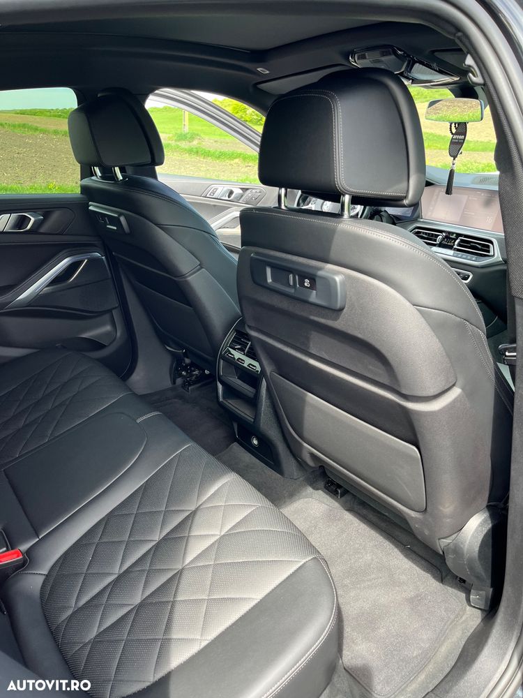 BMW X6 xDrive30d - 17