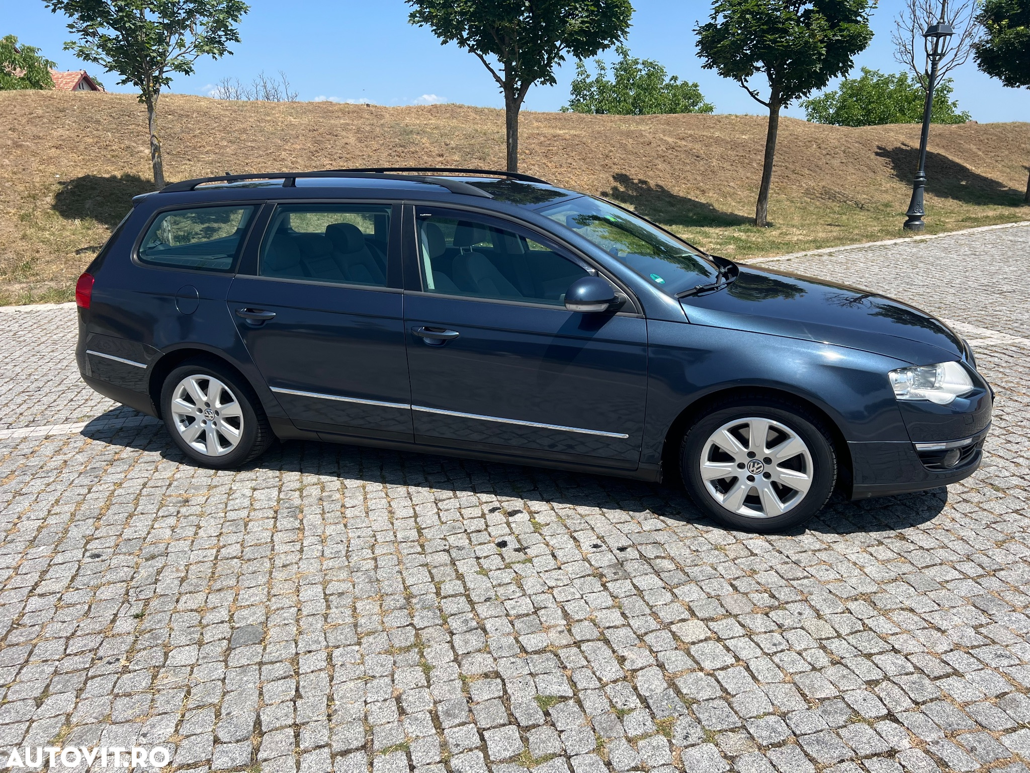 Volkswagen Passat 2.0TDI Comfortline DPF - 4