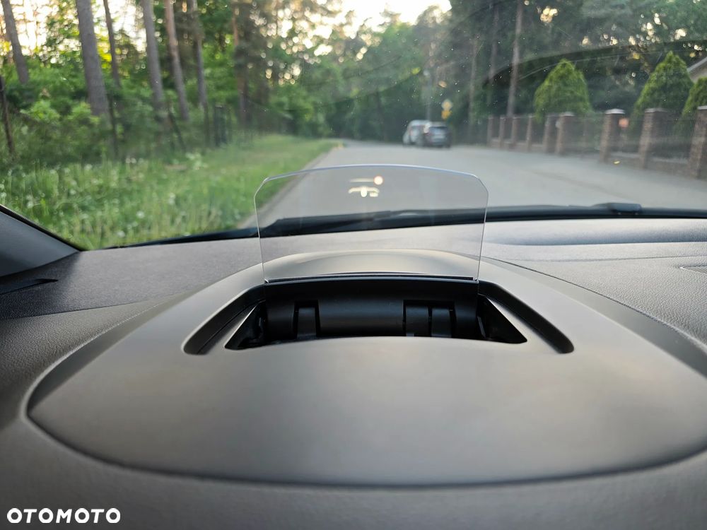 Renault Scenic TCe 160 GPF EDC BOSE EDITION - 17