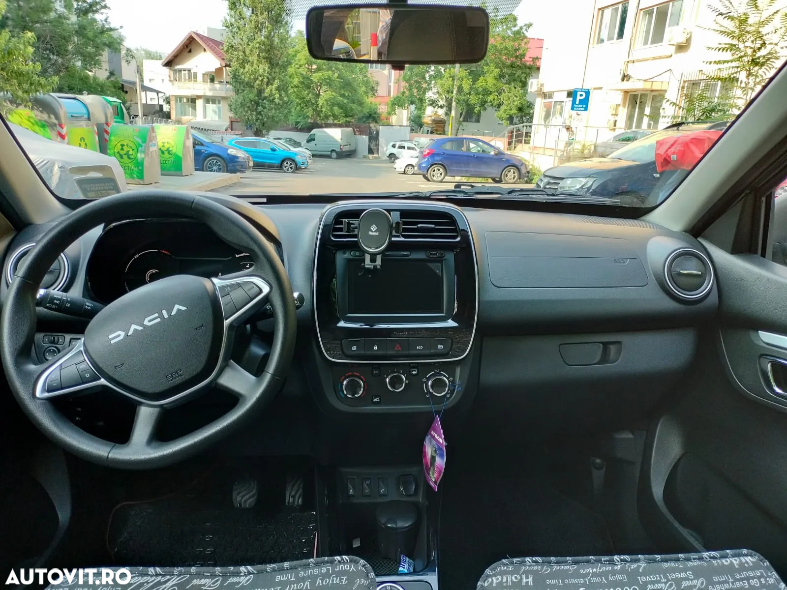 Dacia Spring Expression - 4