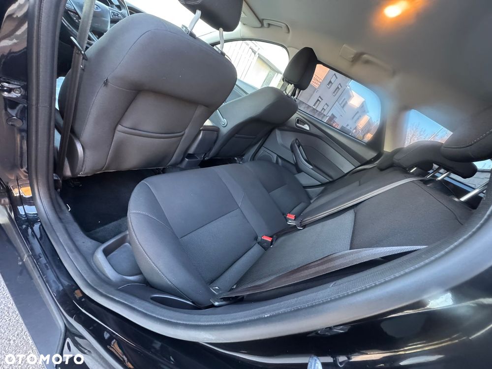 Ford Focus - 19