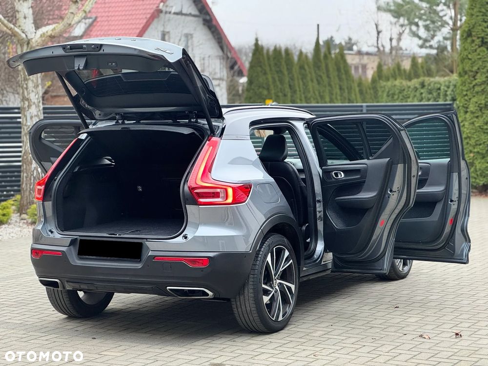 Volvo XC 40 D4 AWD Geartronic R-Design - 13