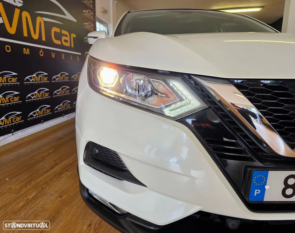 Nissan Qashqai 1.5 dCi N-Connecta - 19