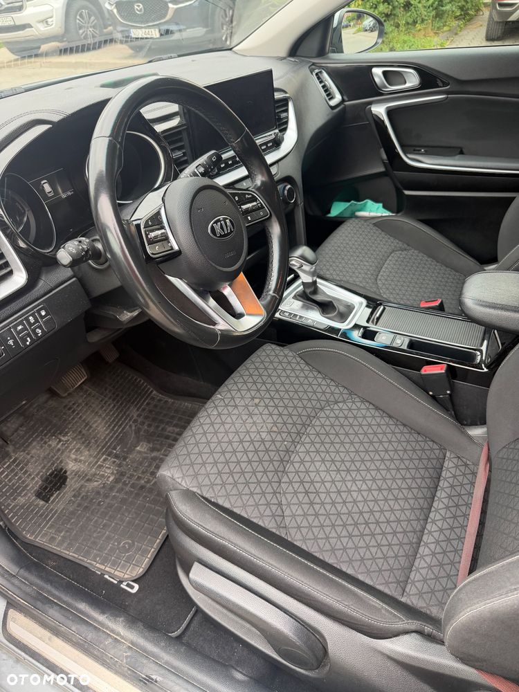 Kia Ceed - 5