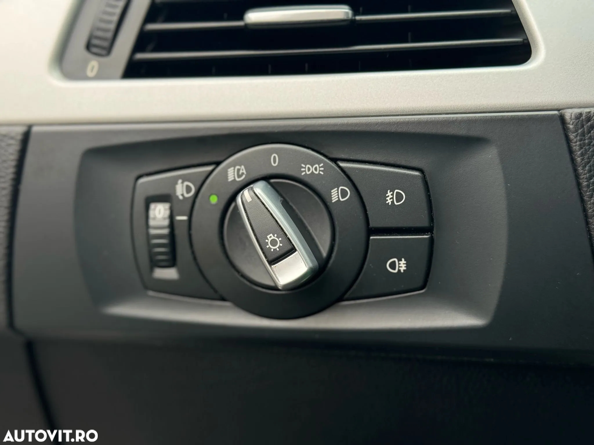 BMW Seria 3 - 25