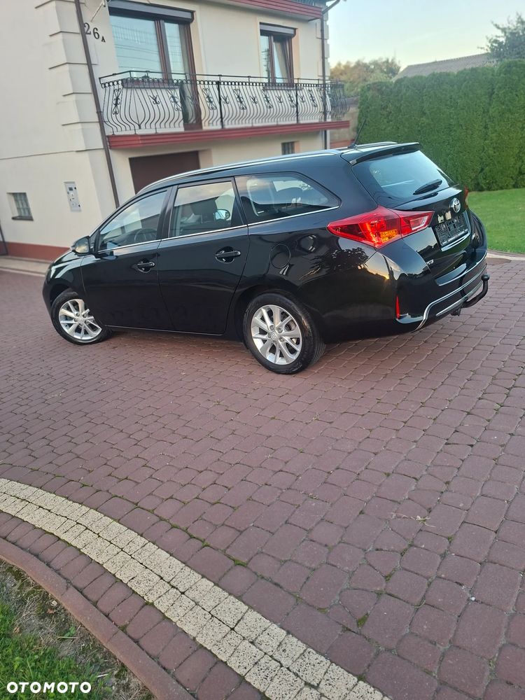Toyota Auris 1.6 Edition - 3