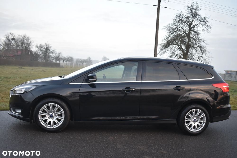 Ford Focus 1.5 TDCi DPF Start-Stopp-System Titanium - 6