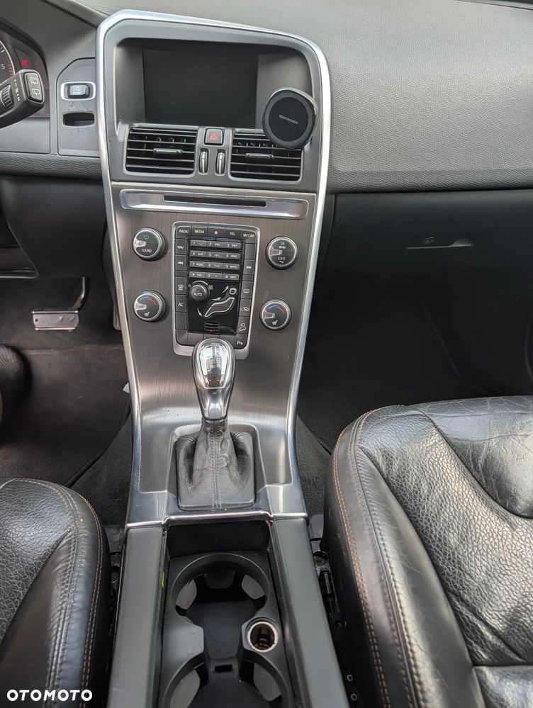 Volvo Xc 60 2013 photo 2