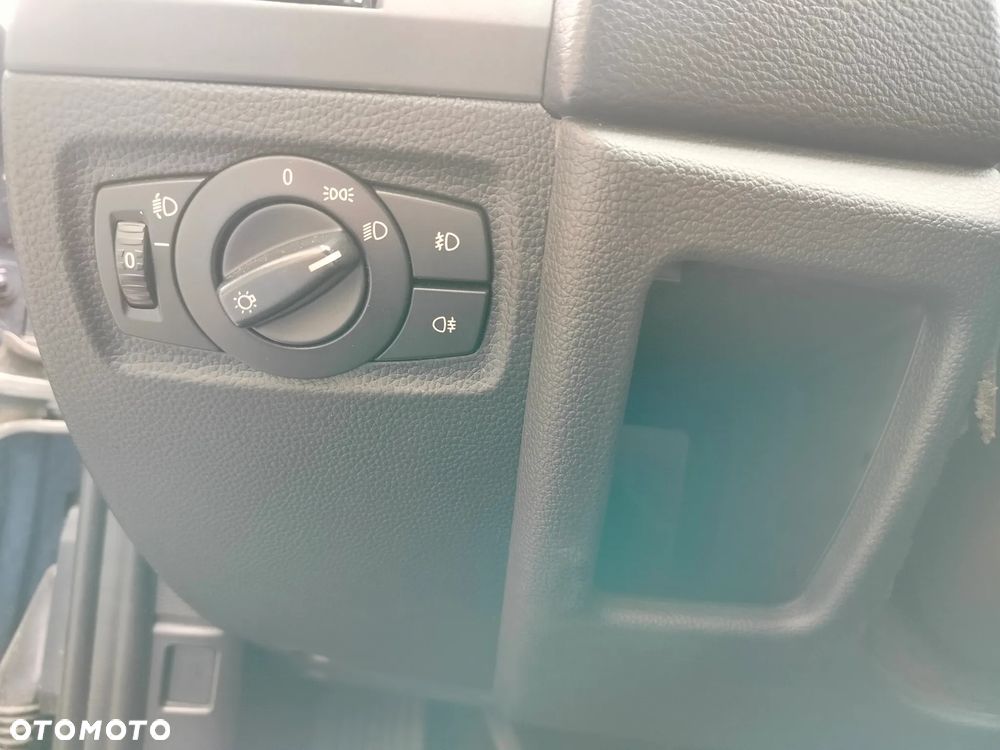 BMW Seria 1 - 27