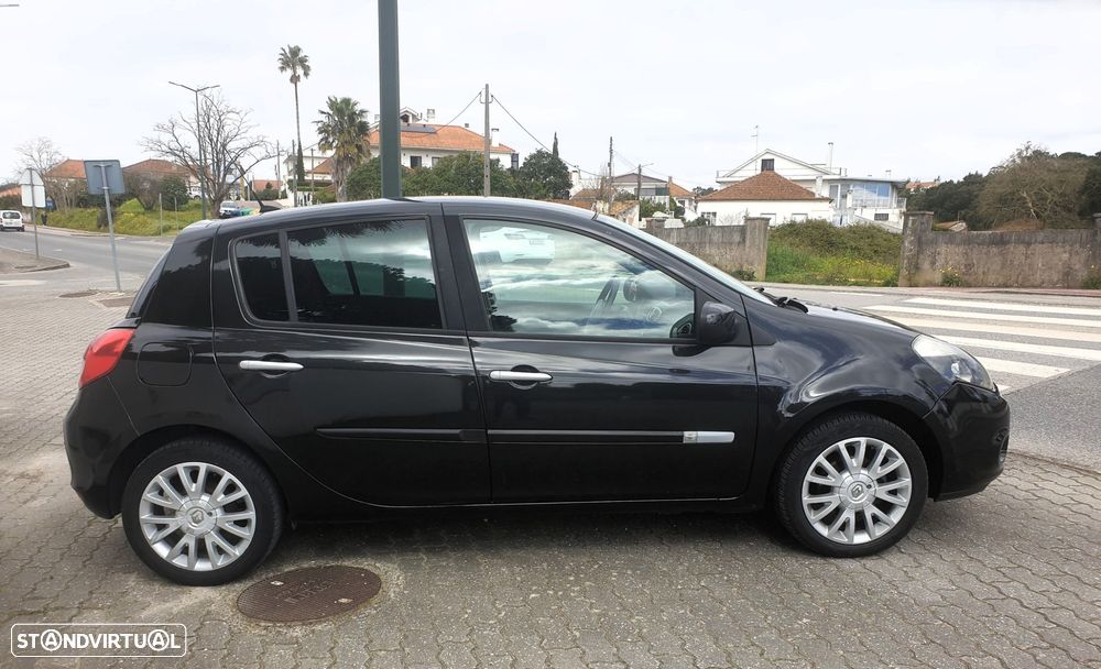 Renault Clio 1.5 dCi Dynamique S - 6