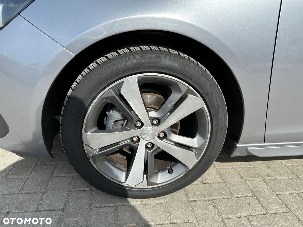 Peugeot 308 - 30