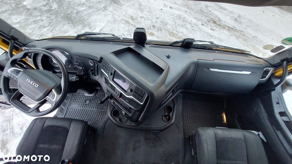 Iveco S-WAY - 12