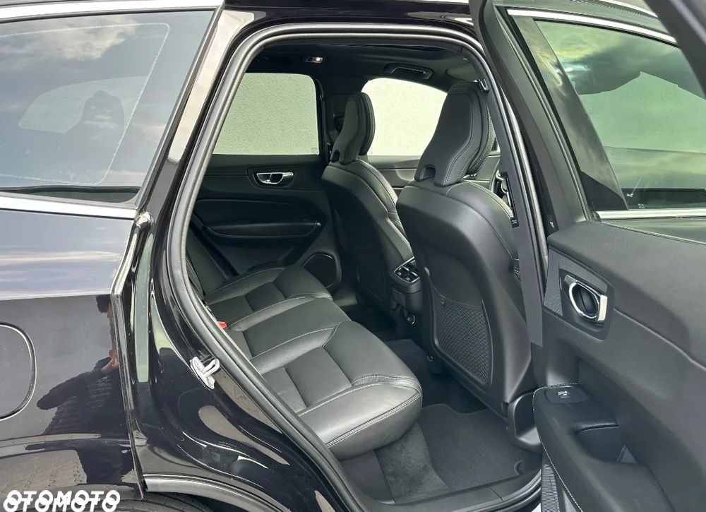 Volvo XC 60 B5 D AWD Geartronic Inscription - 13