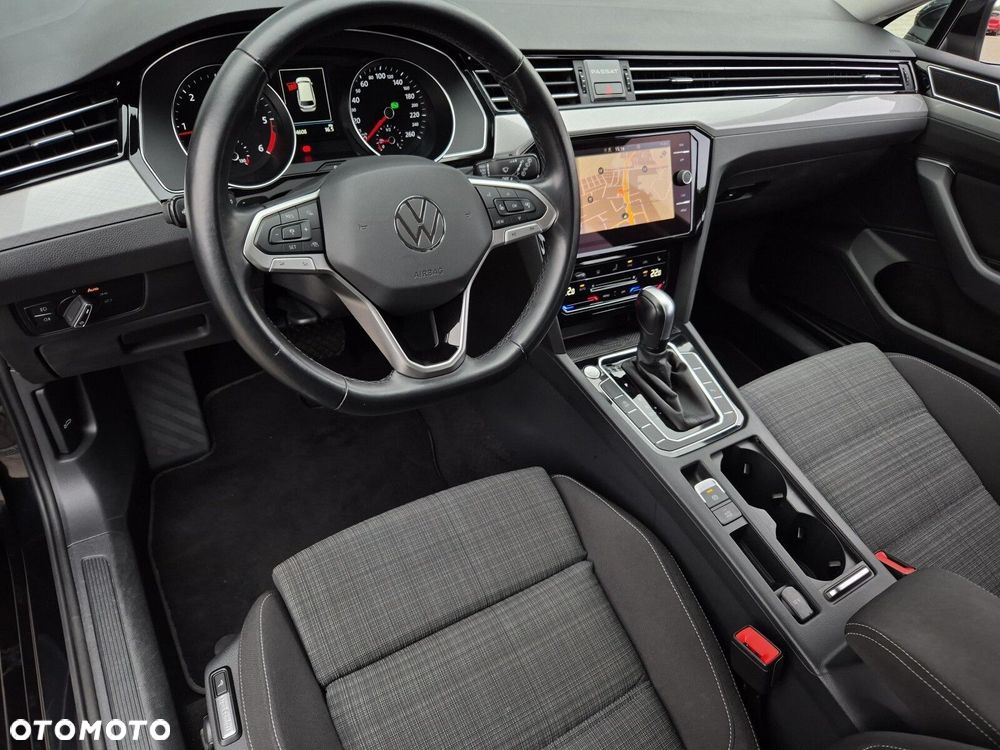 Volkswagen Passat 2.0 TDI Business DSG - 9