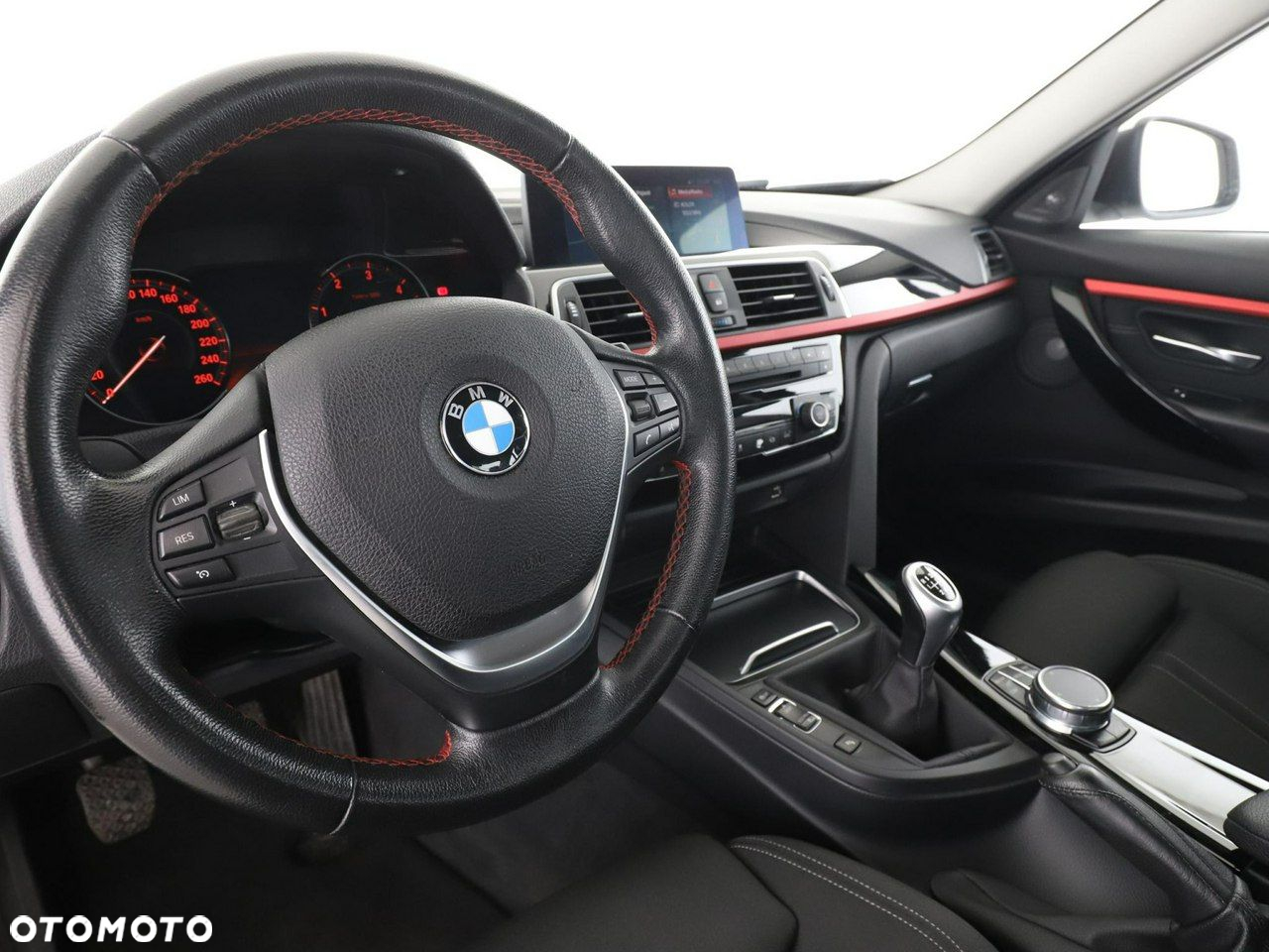 BMW Seria 3 320d Sport Line - 14