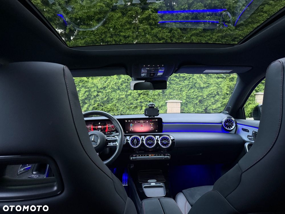 Mercedes-Benz Klasa A 250 4Matic 8G-DCT Edition AMG Line - 15