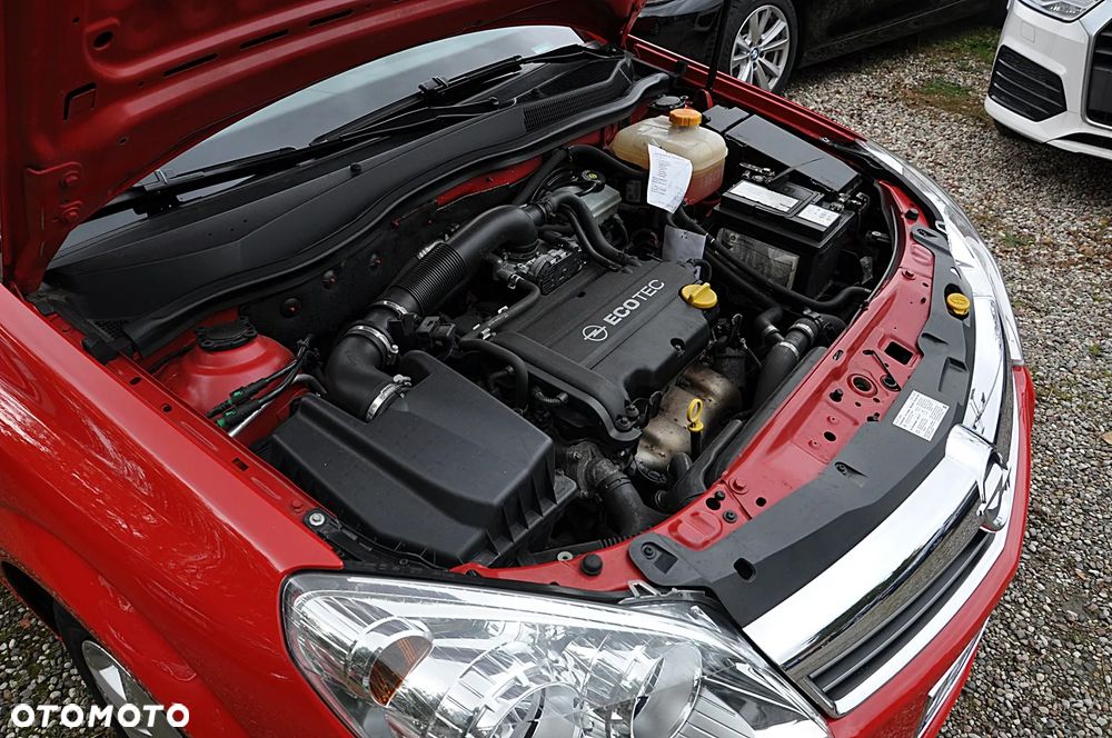 Opel Astra 1.4 Edition Plus - 29