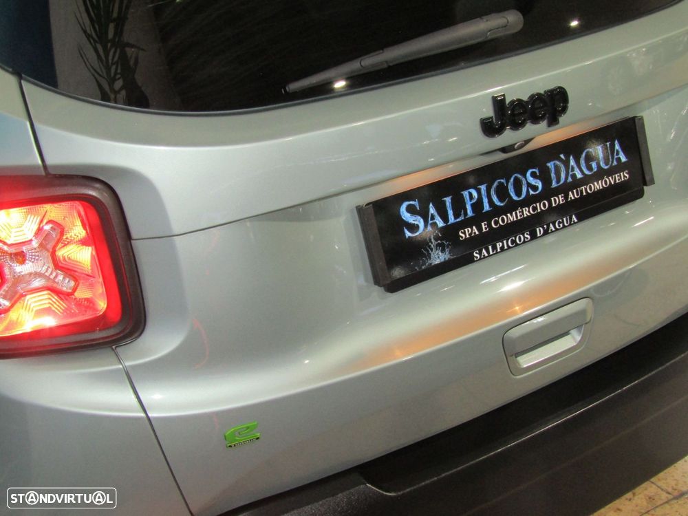 Jeep Renegade 1.5 TG e-Hybrid Upland DCT - 11