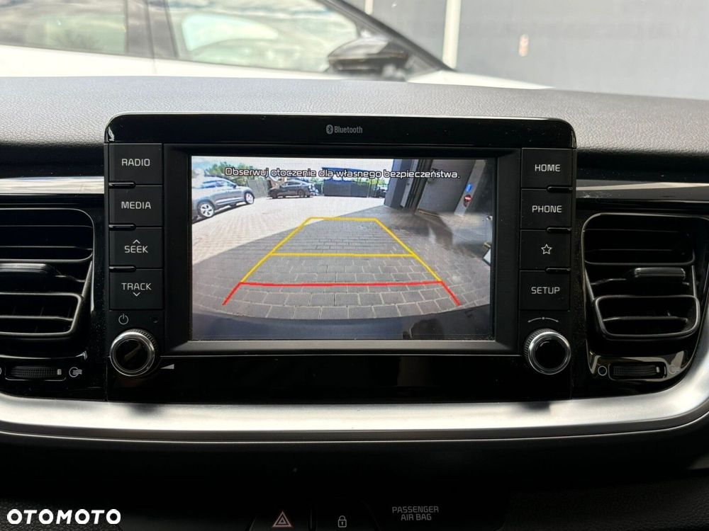 Kia Stonic 1.4 L - 17