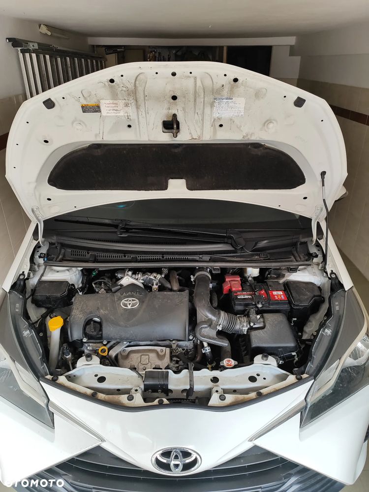 Toyota Yaris 1.5 Active - 18