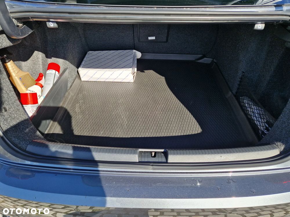 Volkswagen Jetta 1.4 TSI BMT Highline - 18