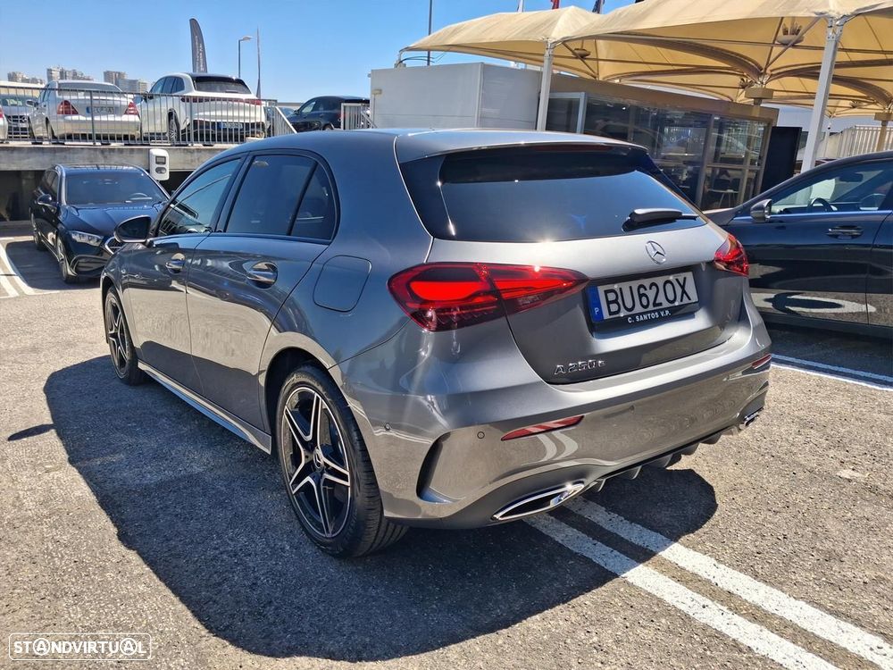 Mercedes-Benz A 250 e - 7