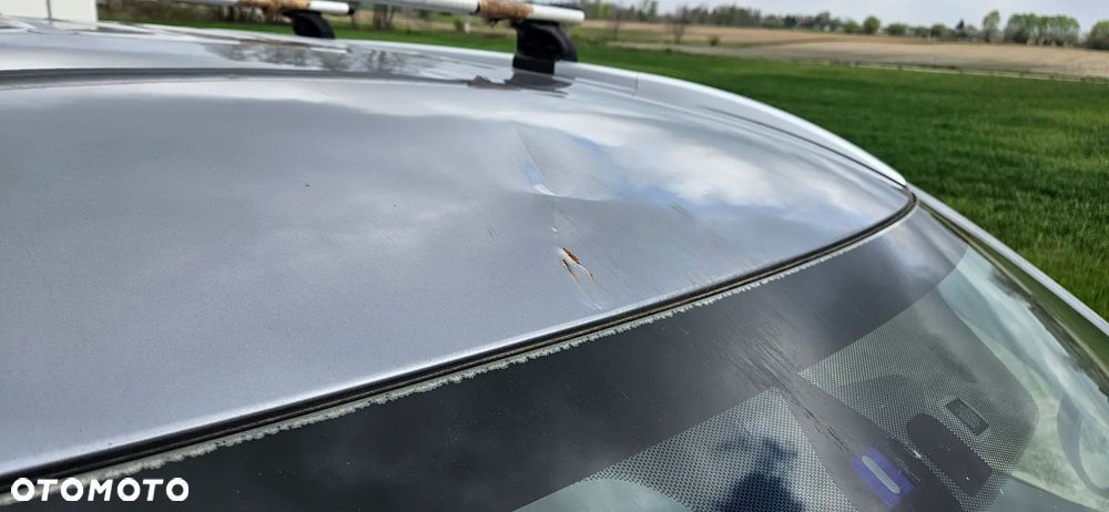 Mitsubishi Outlander - 16