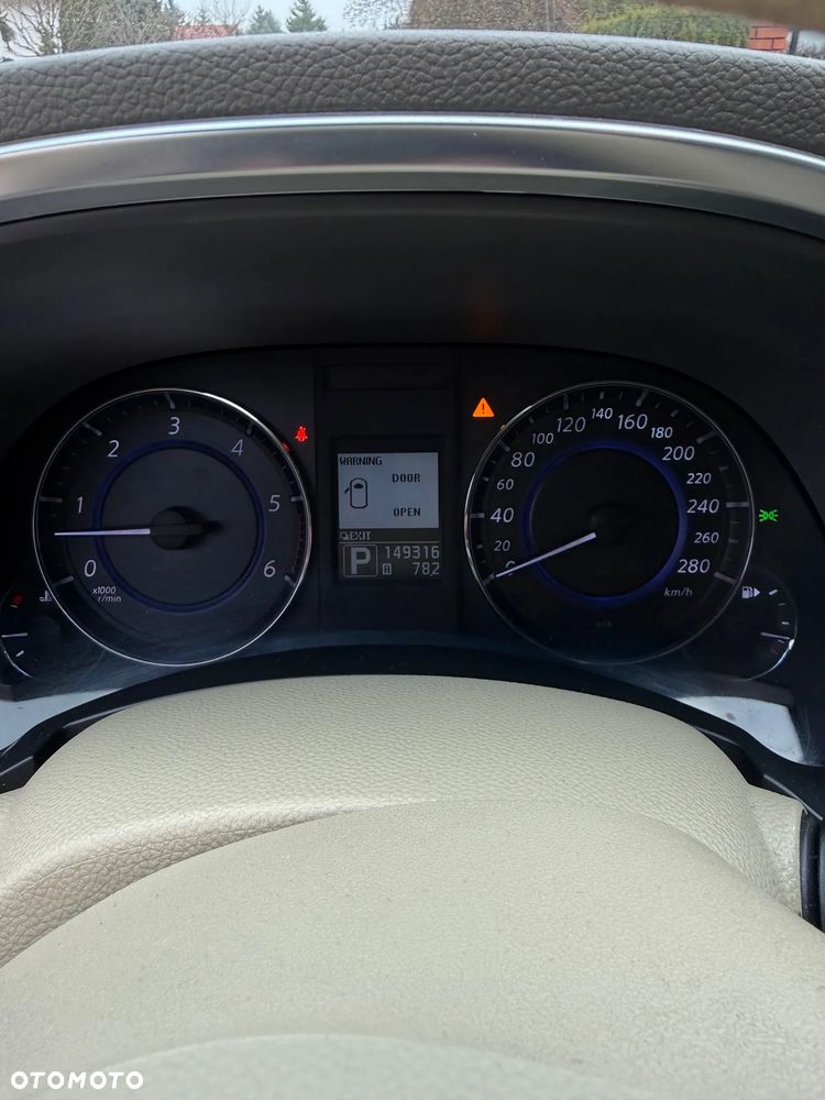 Infiniti QX70 3.0d S Premium - 12