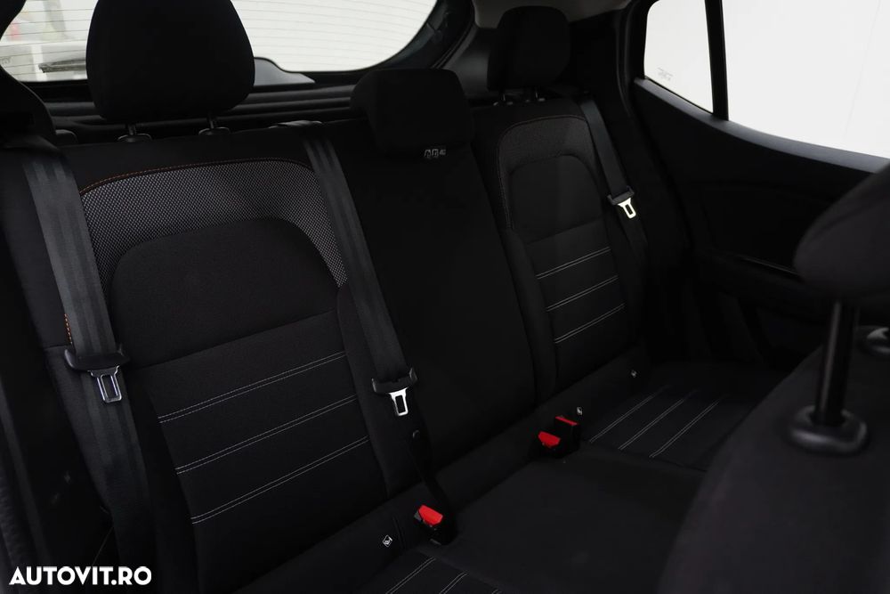 Dacia Sandero TCe 90 Essential - 13