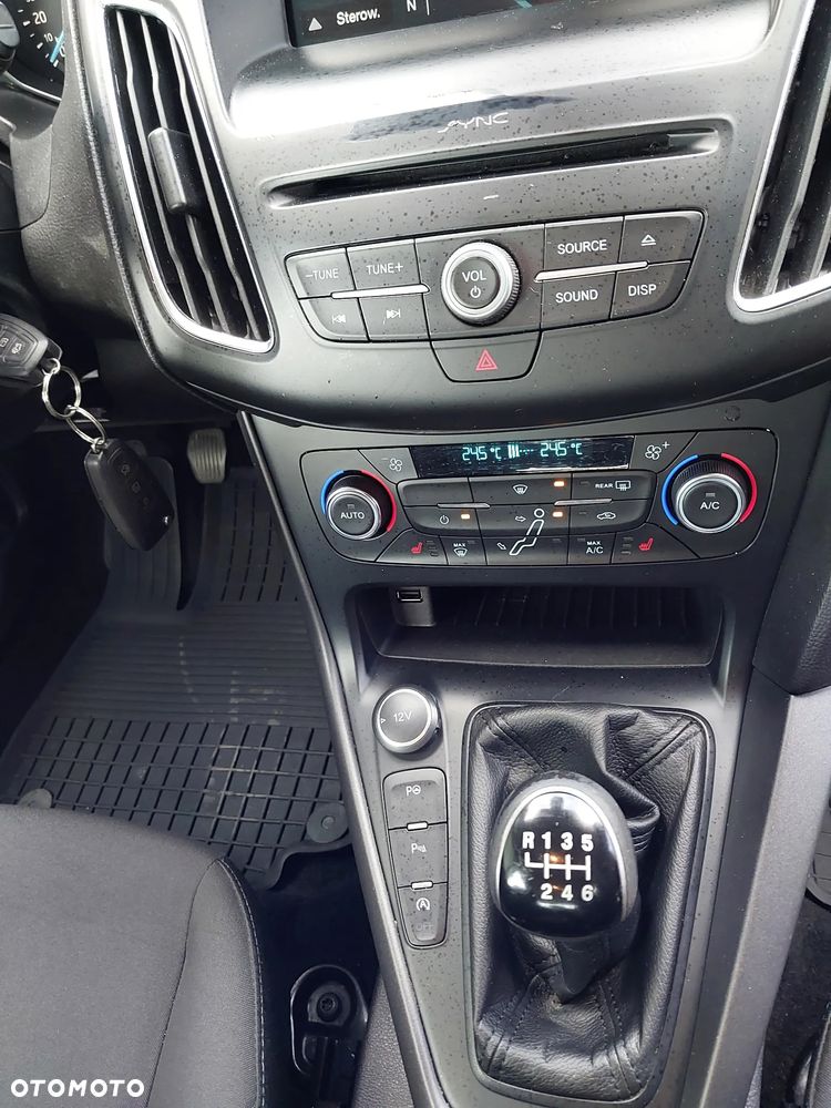 Ford Focus - 9
