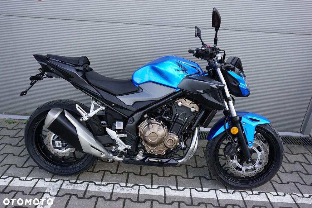 Honda CB - 3