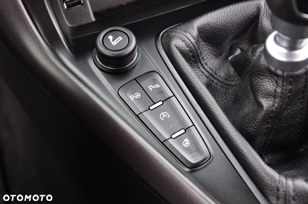 Ford Focus 1.5 EcoBlue STart-Stopp-System TITANIUM - 38