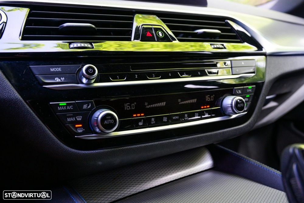 BMW 520 d Pack M Auto - 51