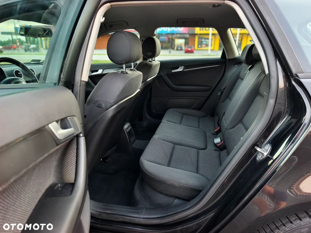 Audi A3 Sportback 2.0 TDI Attraction - 11