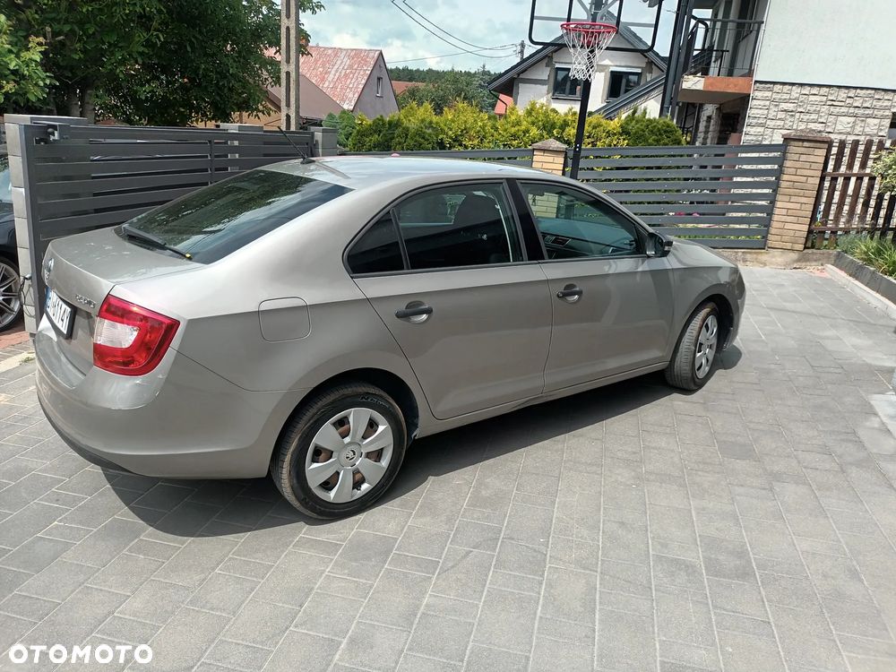 Skoda RAPID 1.2 TSI Active Max DSG - 12