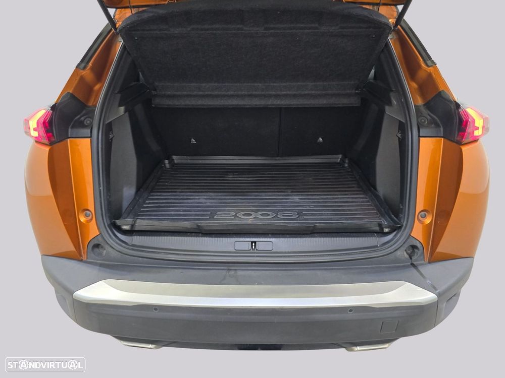 Peugeot 2008 - 14