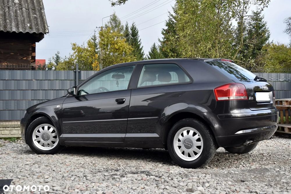 Audi A3 1.9 TDI Attraction - 10