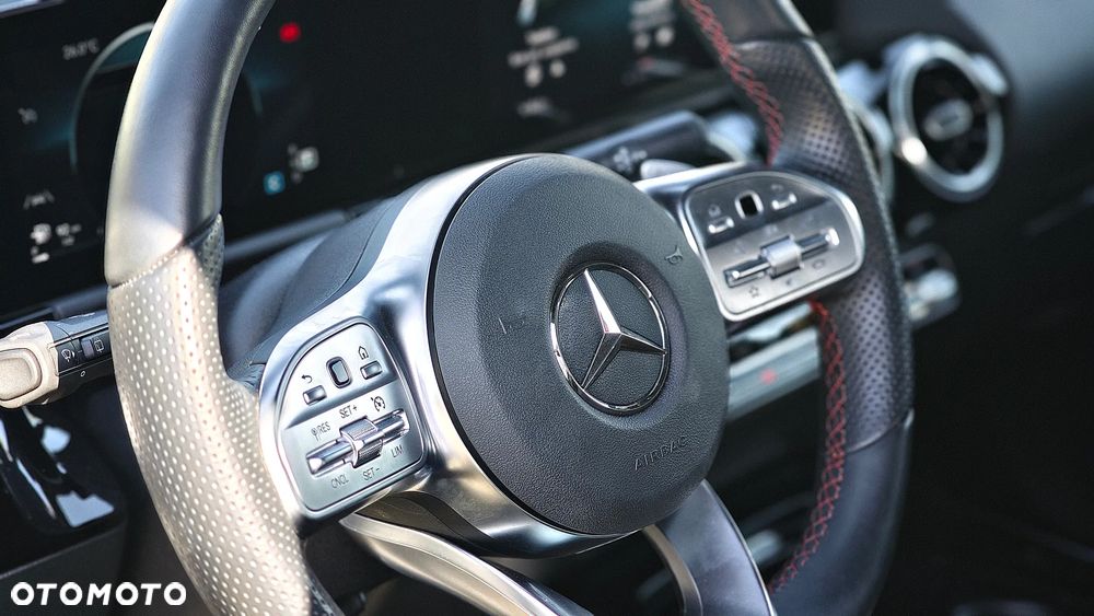 Mercedes-Benz GLA 200 d 8G-DCT AMG Line - 27