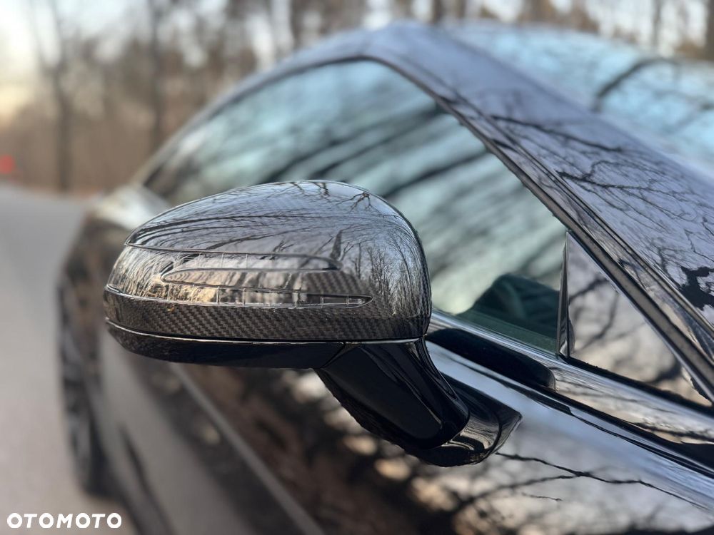 Mercedes-Benz SL 63 AMG AMG Speedshift MCT 7-Gang Sportgetriebe AMG Performance Package - 17