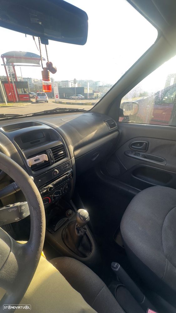 Renault Clio 1.5 dCi Pack - 5