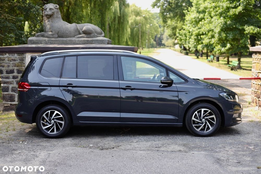 Volkswagen Touran 1.6 TDI SCR DSG Join - 23