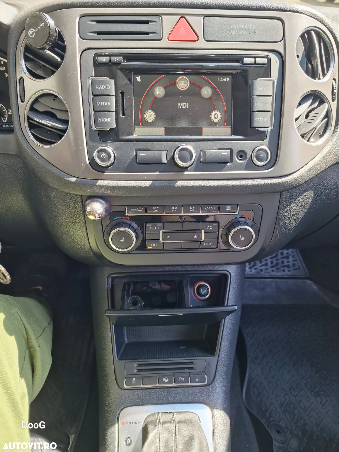 Volkswagen Tiguan - 9