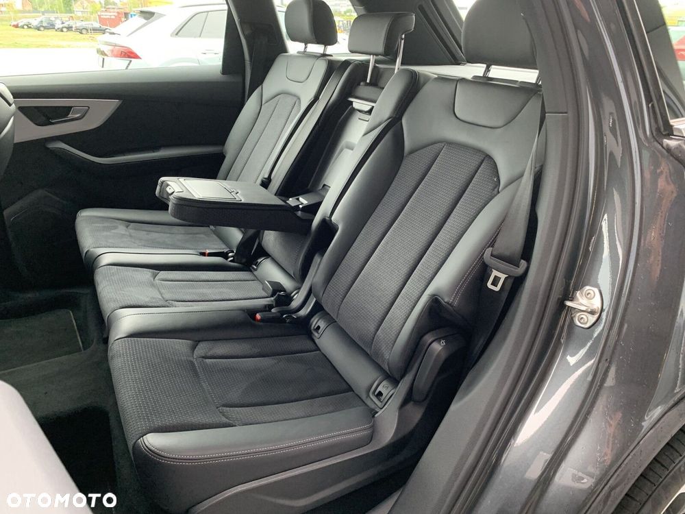 Audi Q7 45 TDI mHEV Quattro S Line Tiptr - 14