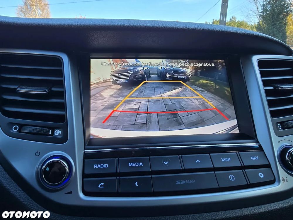 Hyundai Tucson 1.7 CRDI BlueDrive Style 2WD - 21