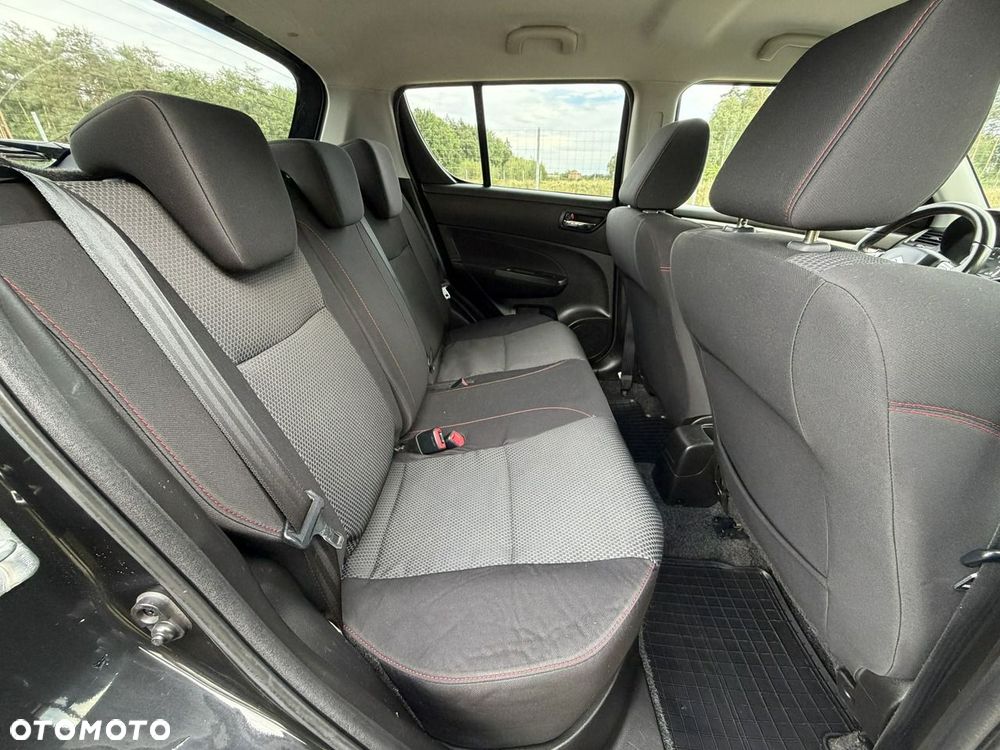 Suzuki Swift - 12