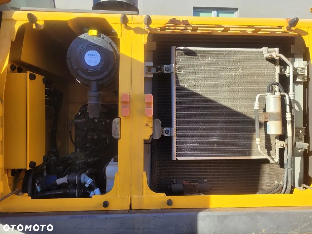 Volvo EC160LC - 5