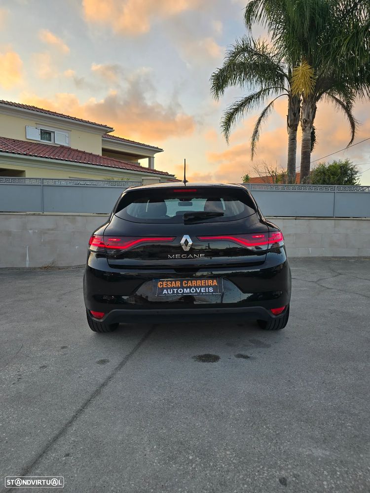 Renault Mégane 1.5 Blue dCi Equilibre - 10